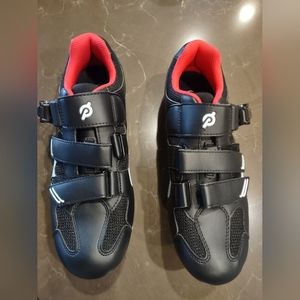 Peloton - 40 (7-mens; 9-womens) - like new